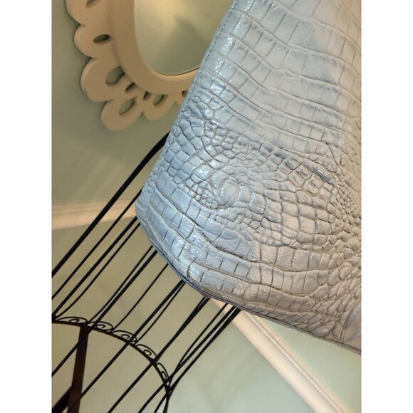 Brahmin BLUE Asher Medium  EMBOSSED Leather Shoulder Tote Handbag GORGEOUS! - Picture 4 of 9